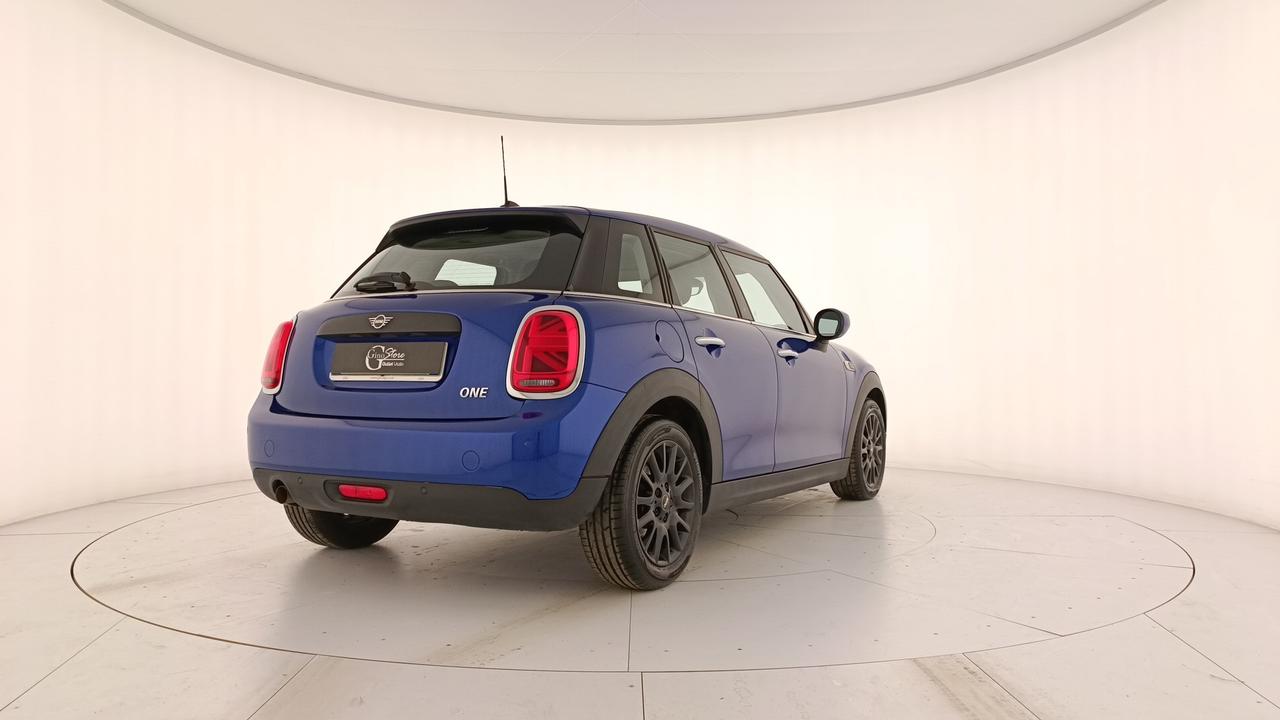MINI Mini 5p 1.5 One Business 102cv