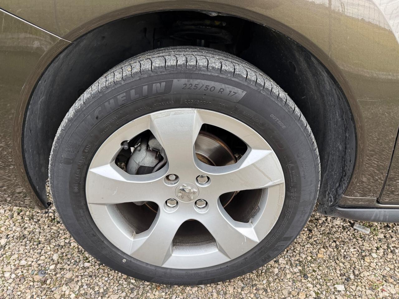 Peugeot 3008 1.6 HDi 110CV Premium