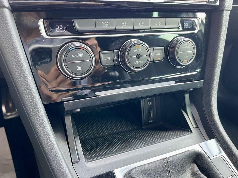 Volkswagen Golf 5p 1.5 tsi Sport 150cv