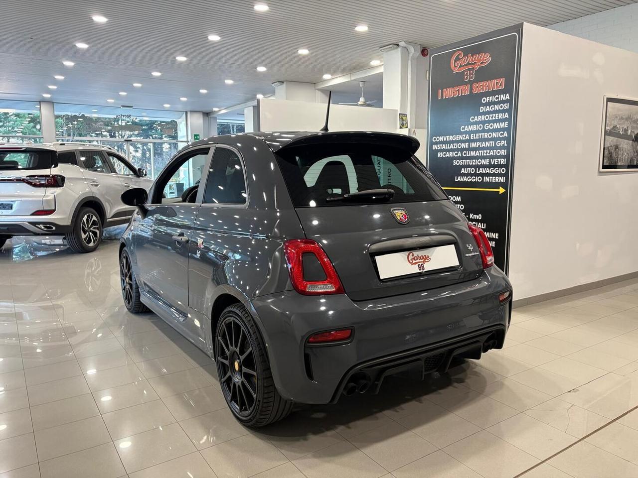 Abarth 595 1.4 t-jet Competizione 180cv