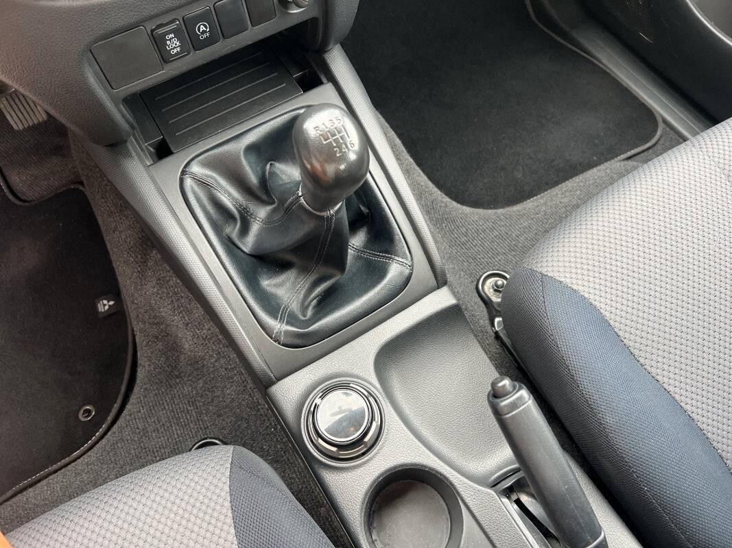Mitsubishi L200 Double Cab D.cab 2.4d Invite 2wd 154cv N1