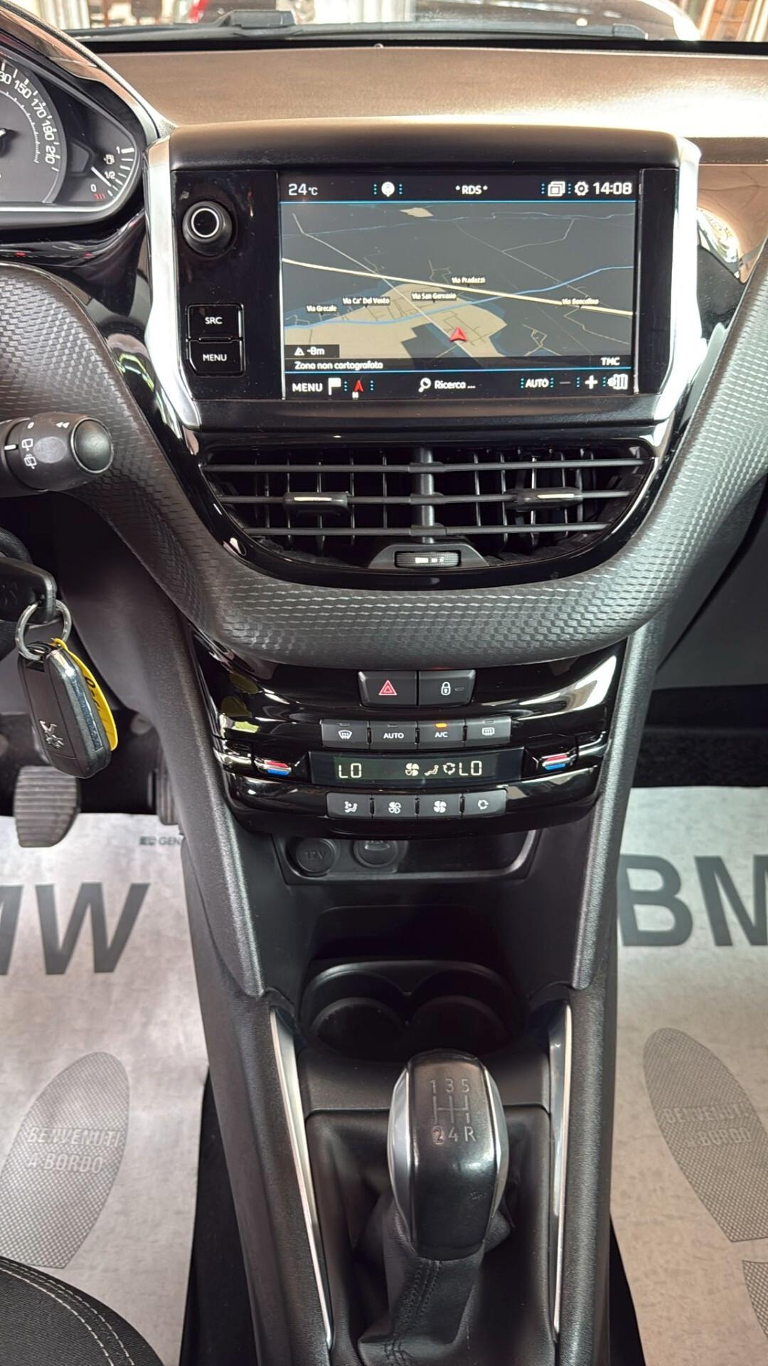 Peugeot 208 PureTech 82 5 porte Allure