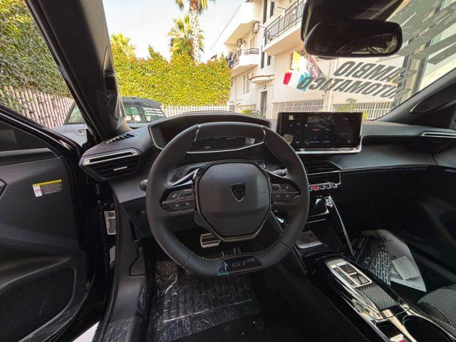PEUGEOT 2008 Hybrid 145 e-DCS6 GT
