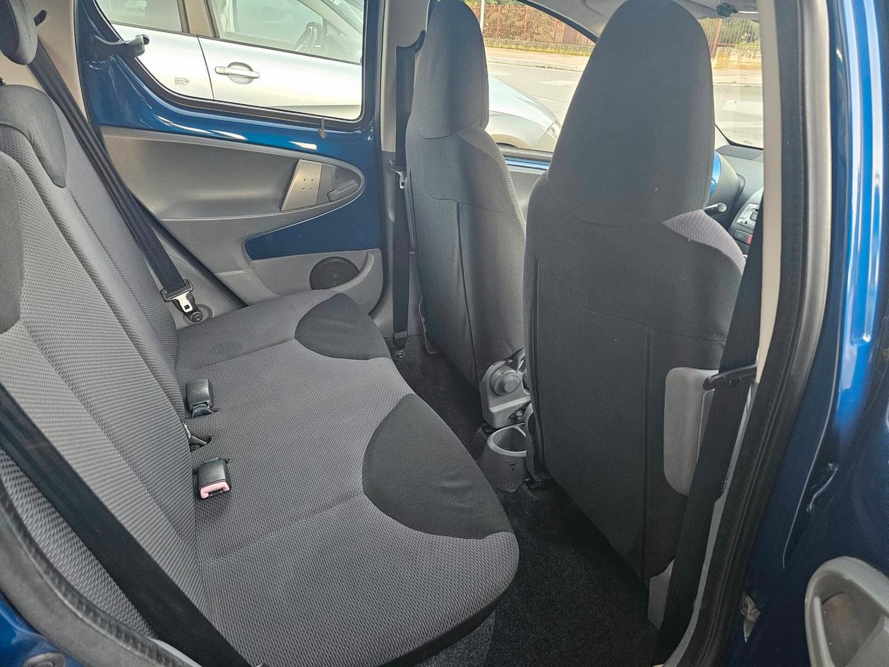 TOYOTA AYGO 1.0 60CV SOL AUTOMATIK