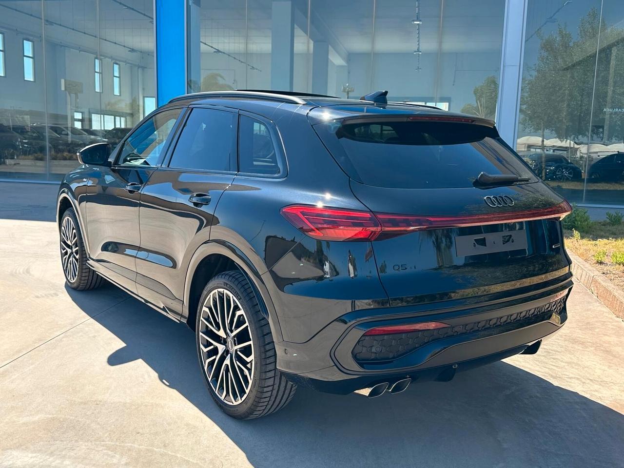 Audi Q5 tdi Sline possibilità noleggio no scoring