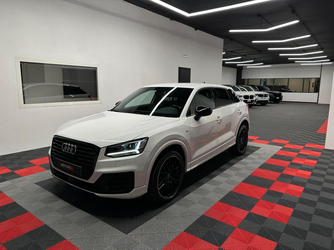 Audi Q2 Identity Black S-Line Virtual Bang&Olufsen Gancio