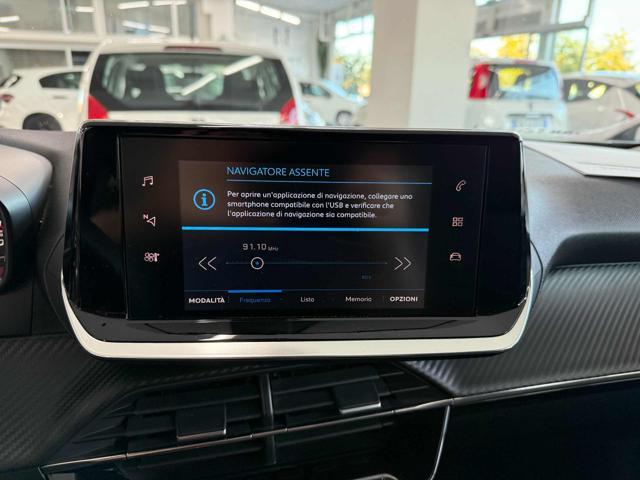 PEUGEOT 2008 BlueHDi 130 S&S EAT8 Allure