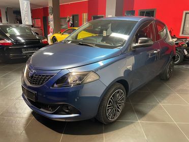 LANCIA YPSILON 1.0HYBRID GOLD 70cv