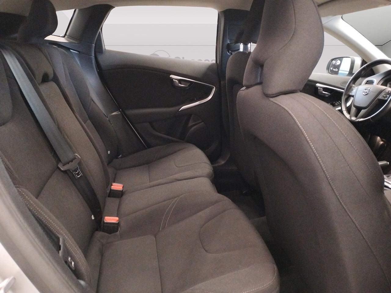 Volvo V40 D2 Geartronic Business