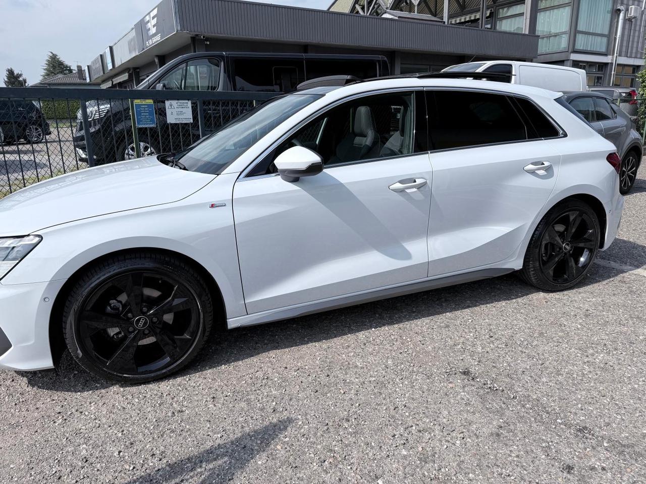 Audi A3 Sportback 35 2.0 tdi S line Edition s-tronic