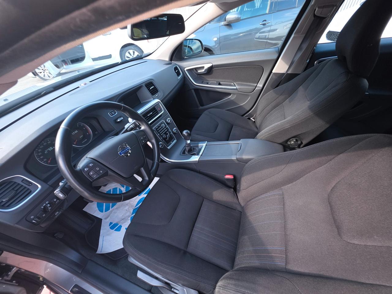 Volvo V60 1.6D perfetta e garantita 12 mesi