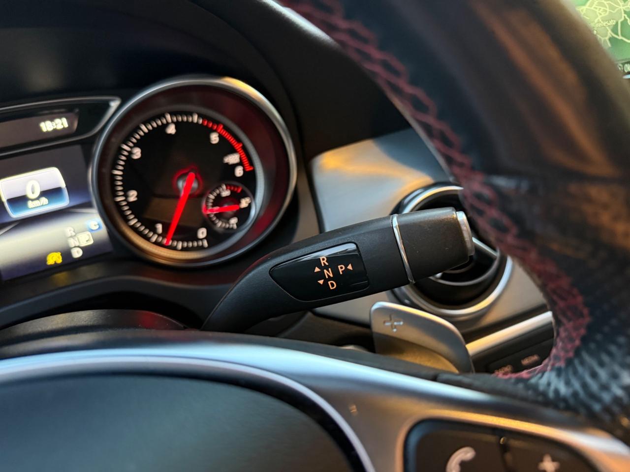 Mercedes GLA 220D Automatic Premium Amg Tetto