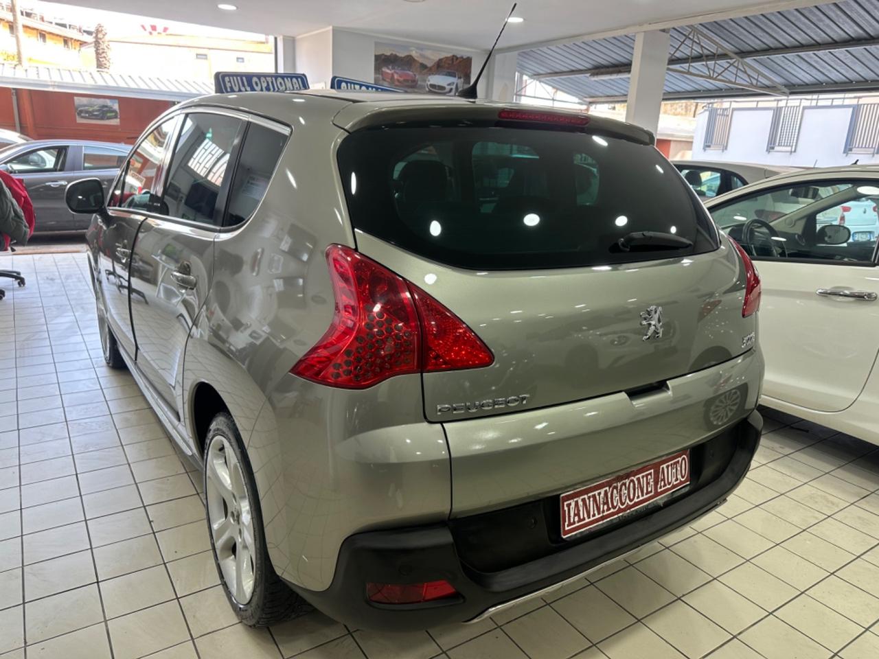 Peugeot 3008 2012 automatica tetto nuova