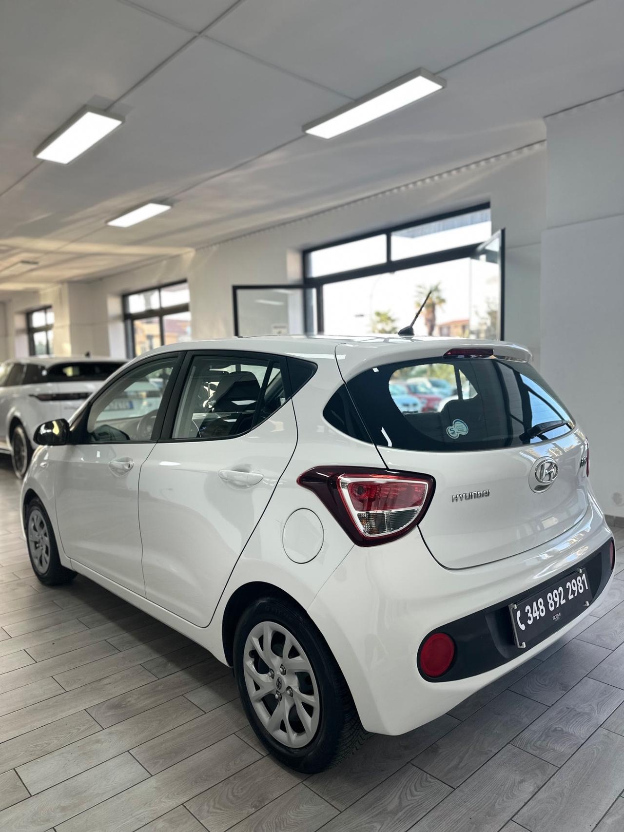 Hyundai i10 1.0 MPI Sound Edition