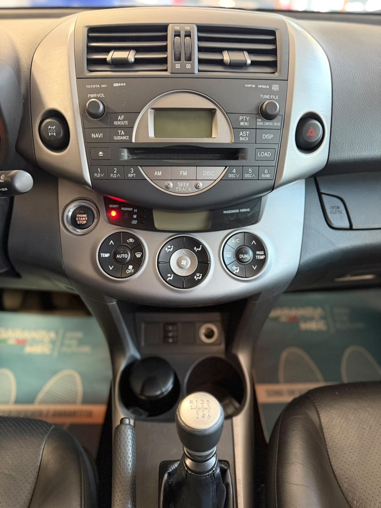 Toyota RAV 4 RAV4 2.2 D-4D 177 CV Luxury