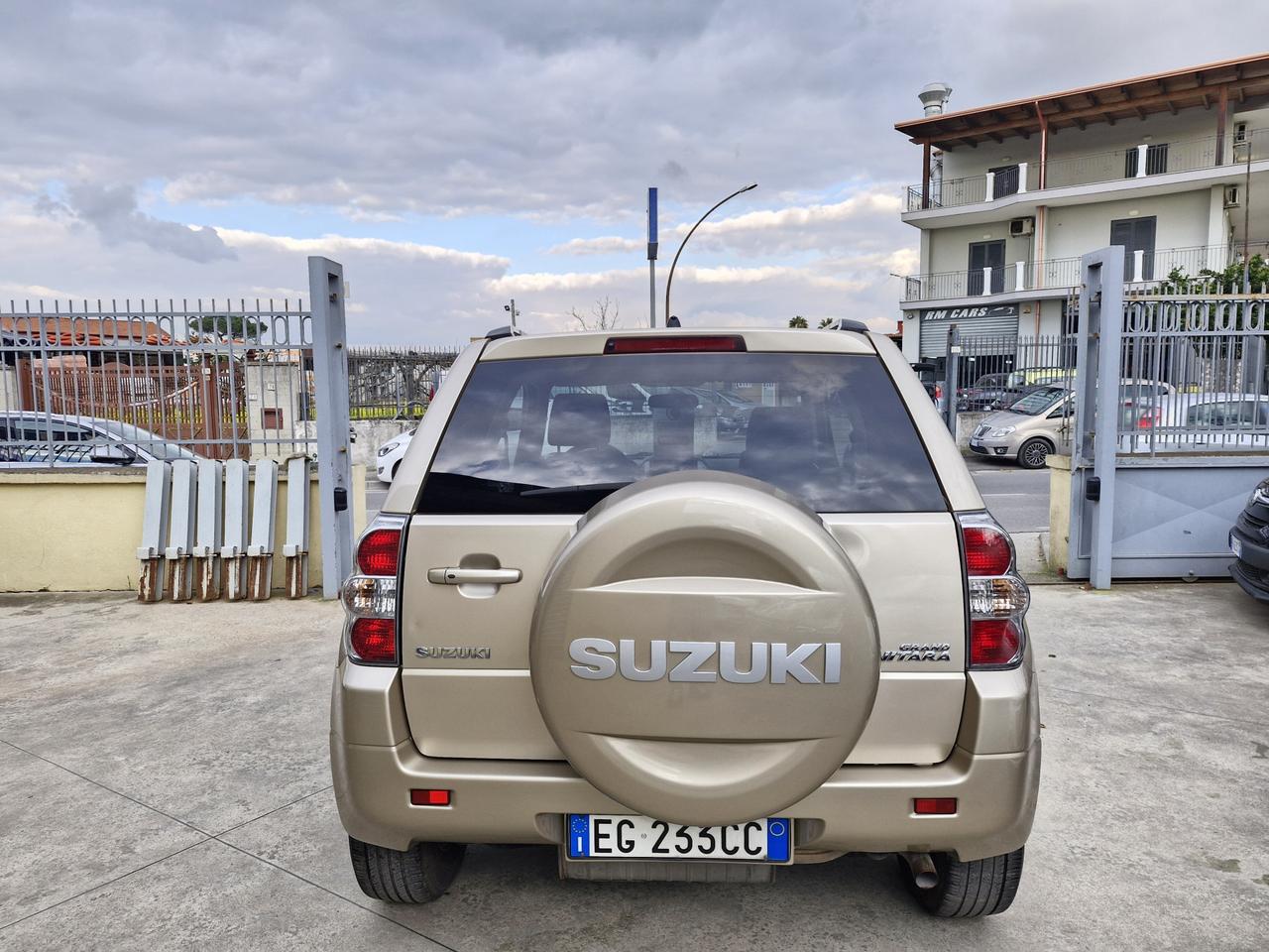 SUZUKI GRAND VITARA 1.9 DDiS 3P OFFROAD ANNO 2011