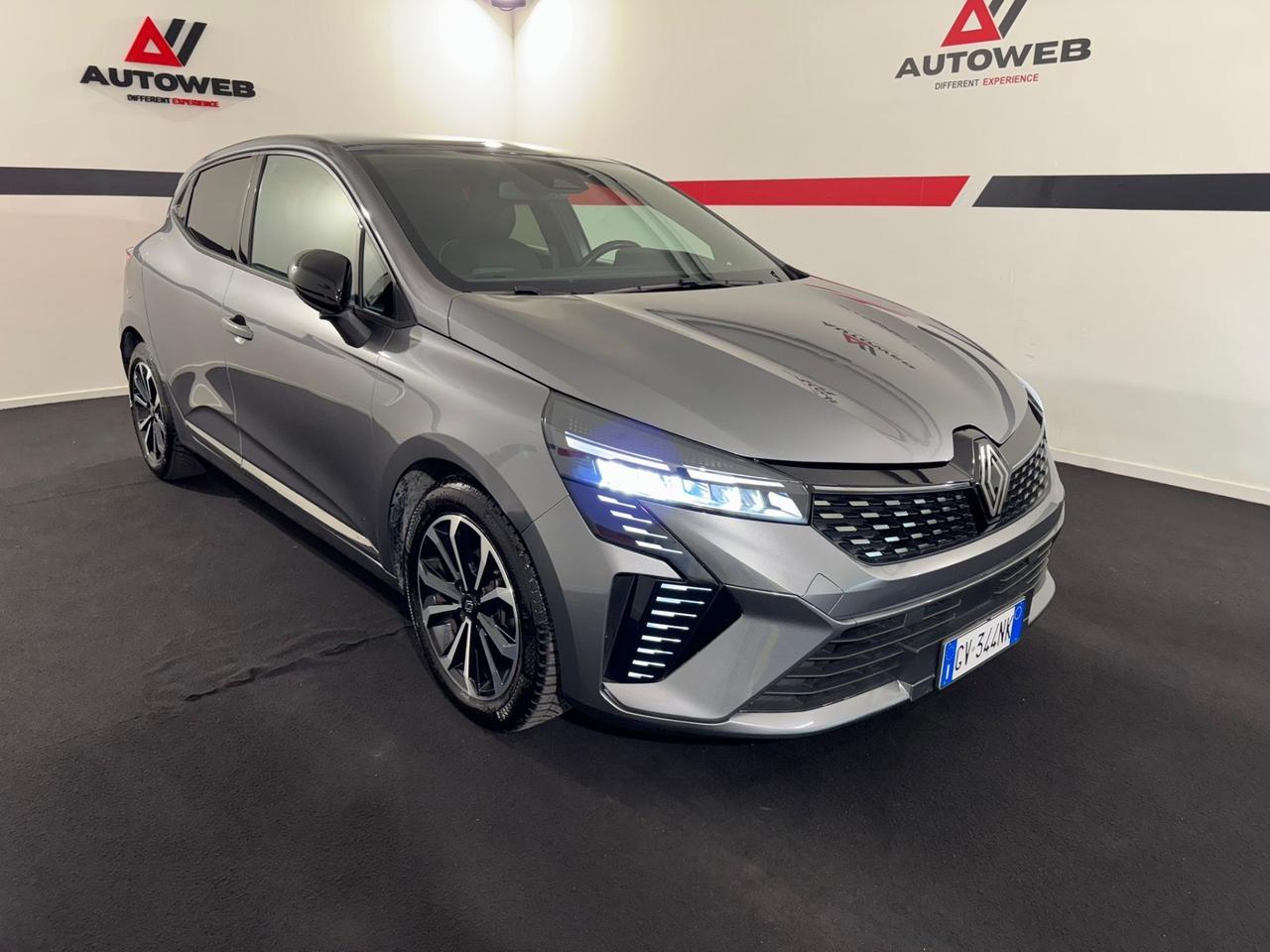 Renault Clio TCe 90 CV 5 porte Techno* NEOPATENTATI*