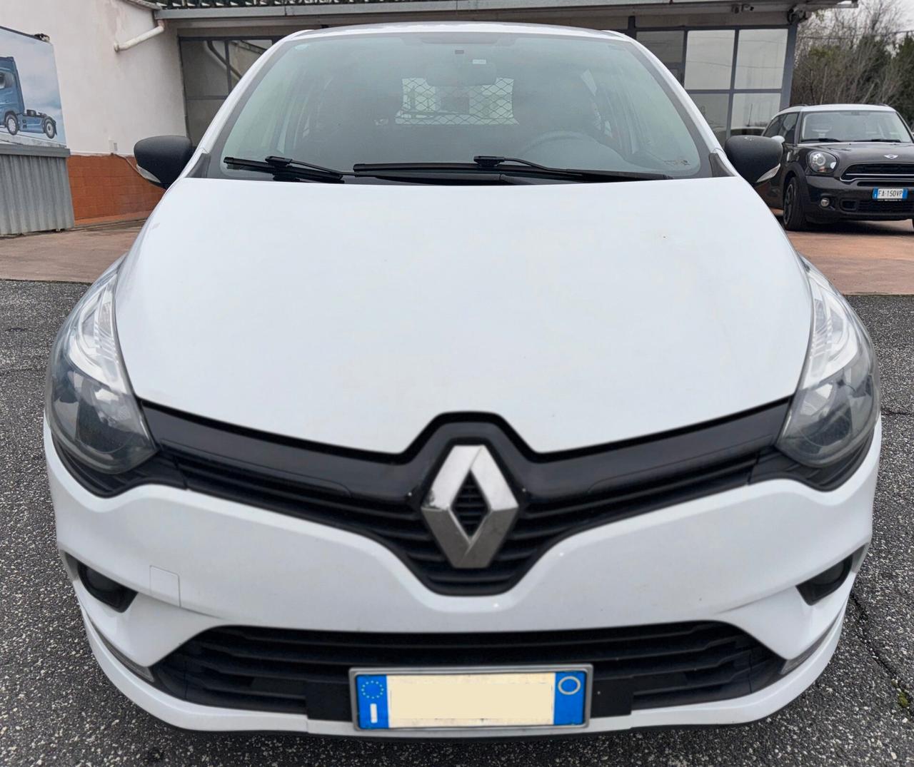 Renault Clio VAN 1.2 16v Business 75cv autocarro