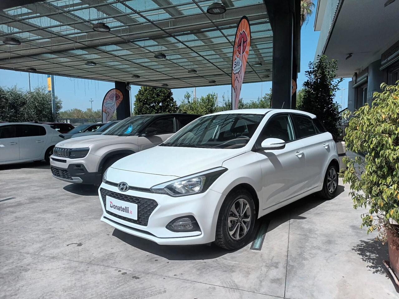 Hyundai i20 GPL 1.2 Connect Line MPI 75 CV