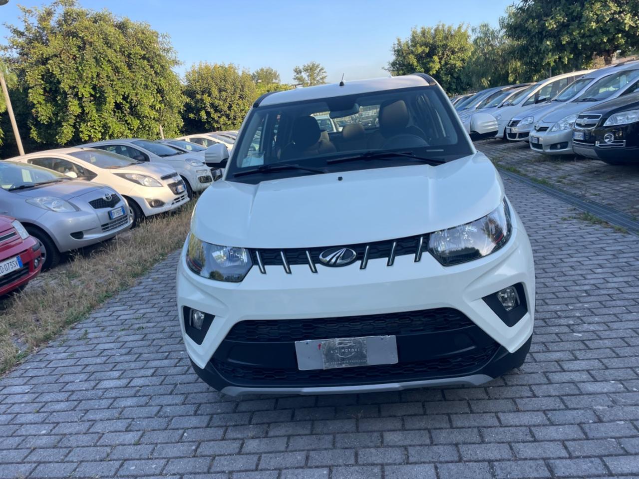 Mahindra KUV100 1.2 VVT M-Bifuel(GPL) K6+ GPL
