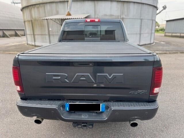 DODGE RAM 1500 SPORT RT CREW CAB 4x4 5.7L V8