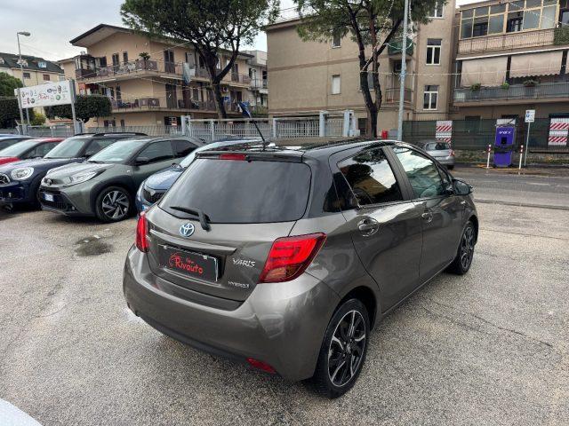 TOYOTA Yaris 1.5 Hybrid 5 porte Trend "Platinum Edition"