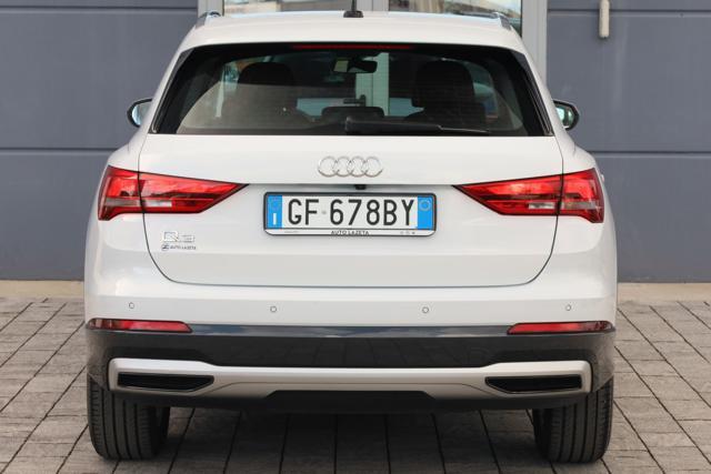 AUDI Q3 35 TFSI S tronic Business Advanced