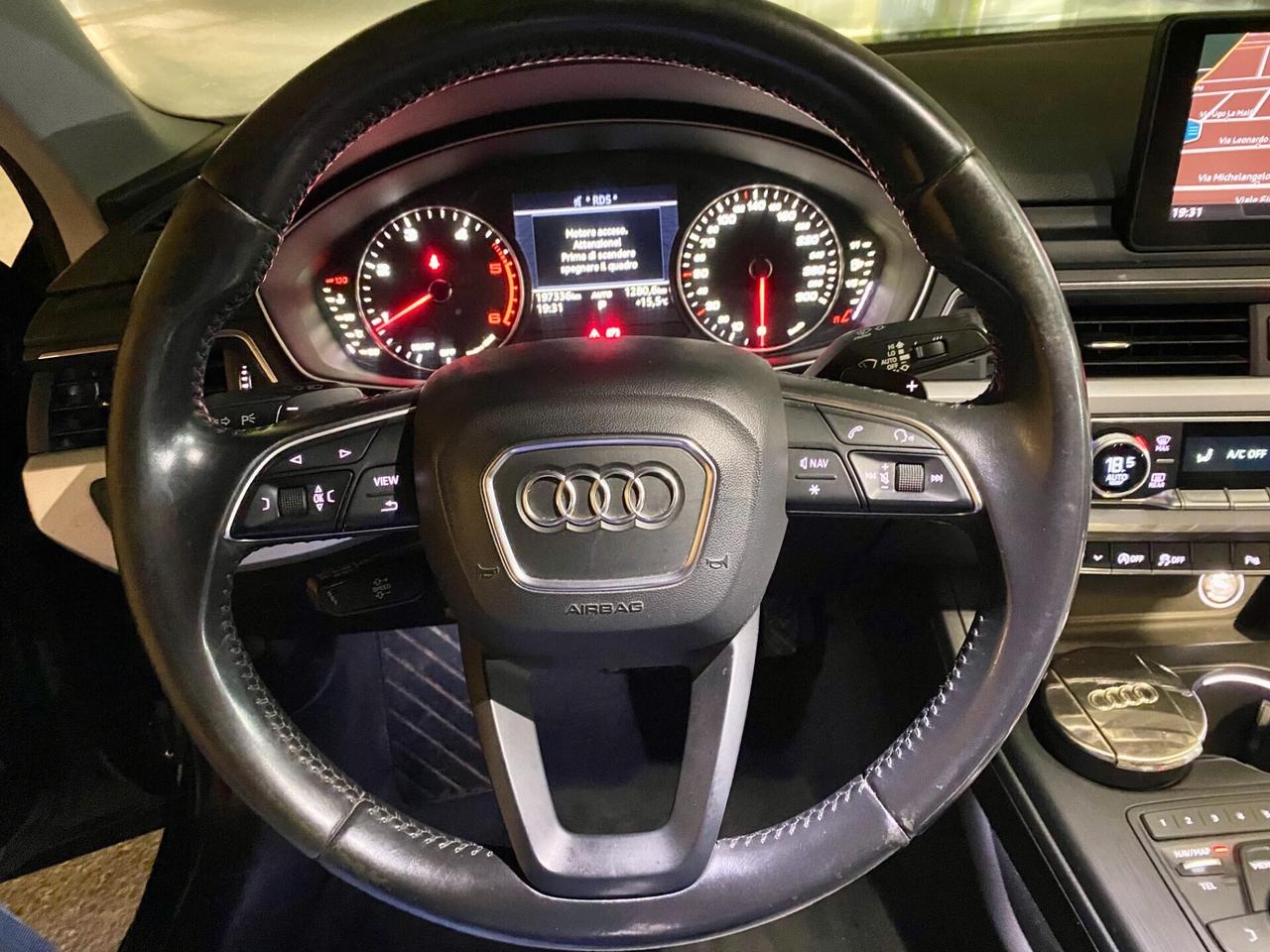 Audi A4 2.0 TDI 150 CV ultra S tronic Design.12/2015