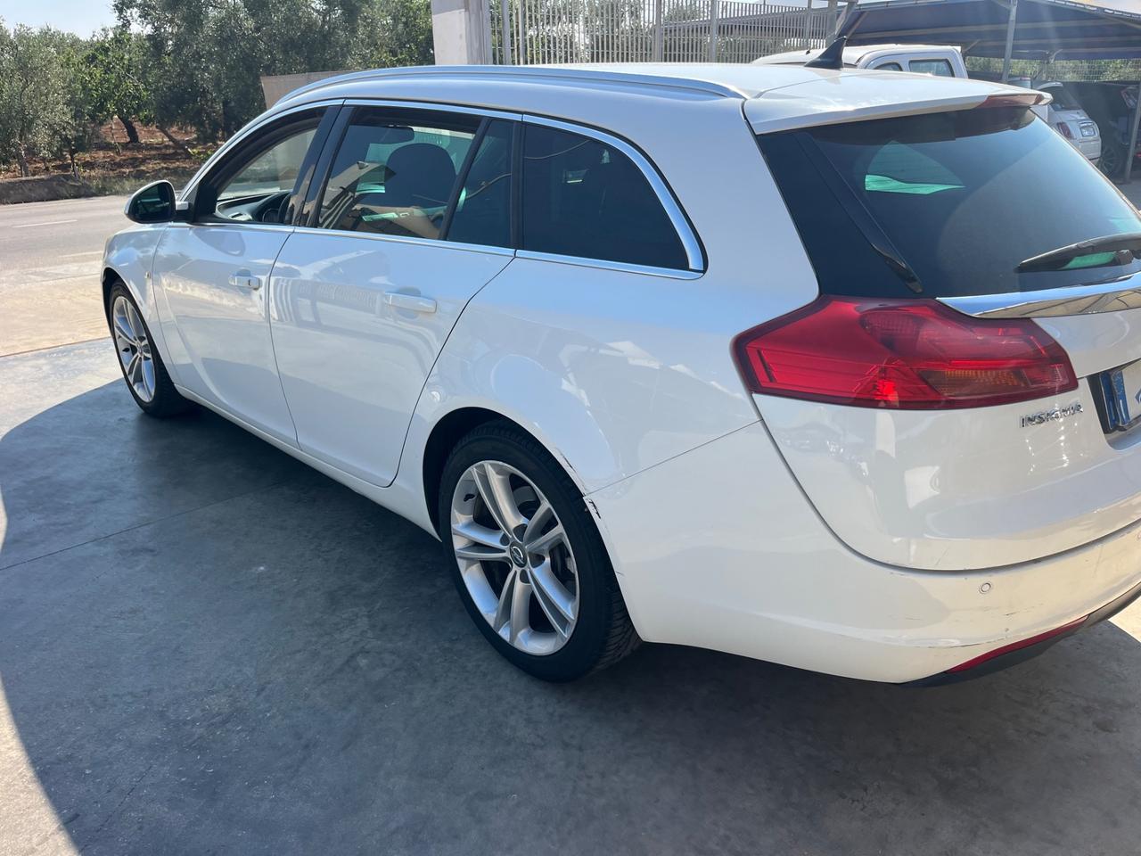 Opel Insignia 2.0 CDTI Sports Tourer Cosmo