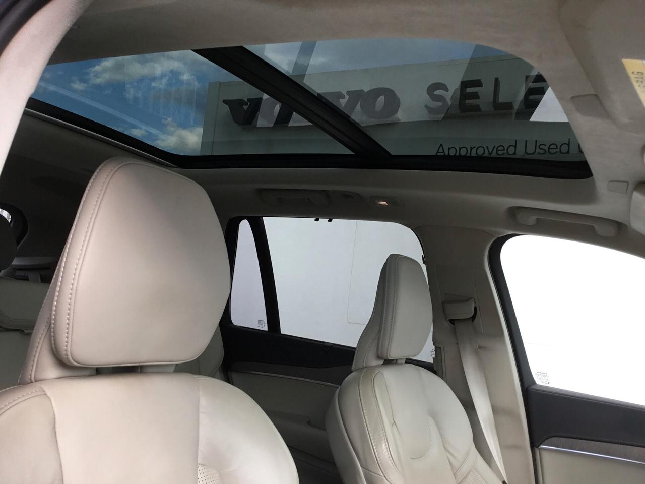 Volvo XC 90 B5 (d) AWD AUT. 7 posti Ultimate Bright