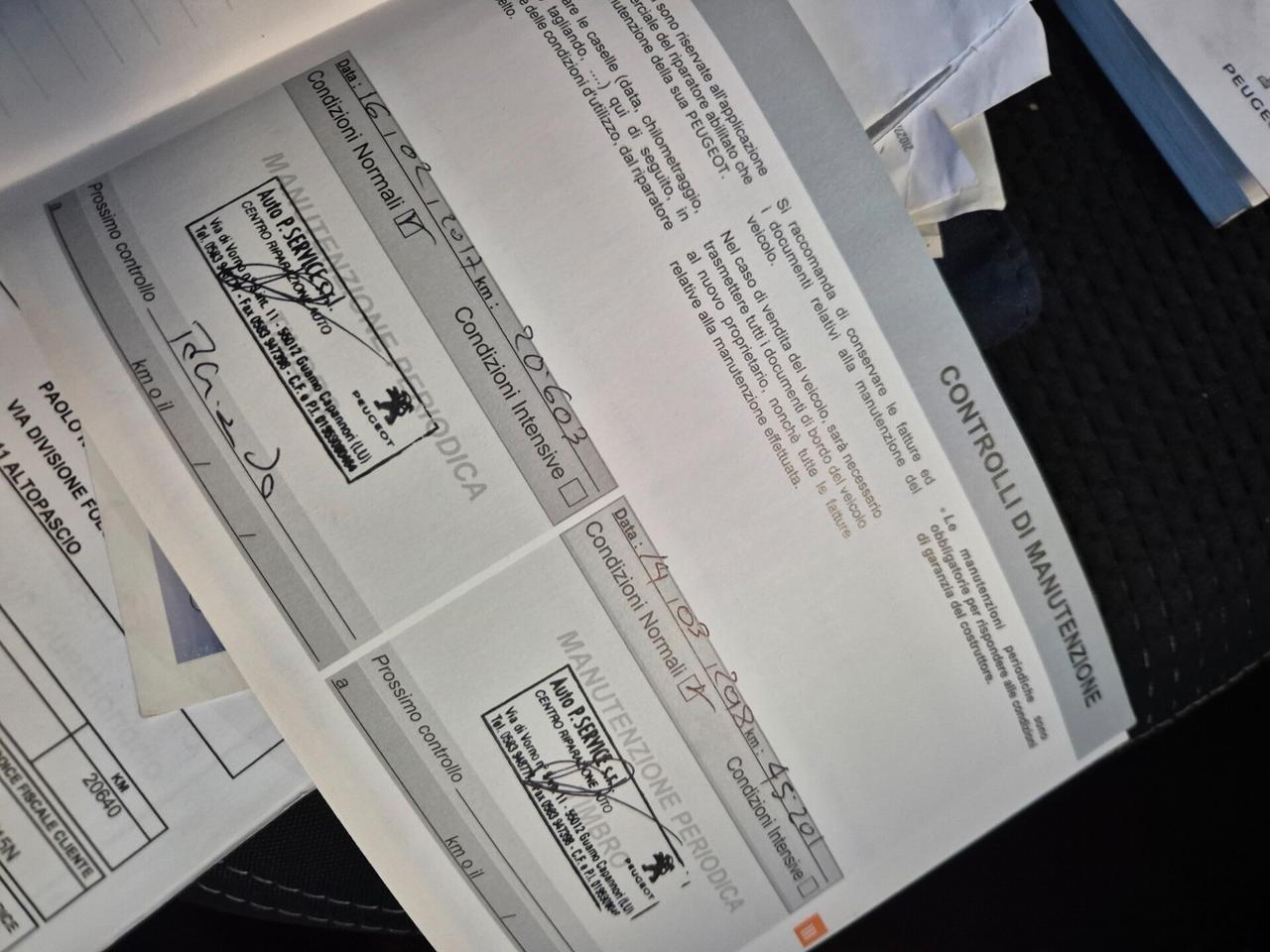 Peugeot 208 BlueHDi 100 5 porte GT Line PERFETTA