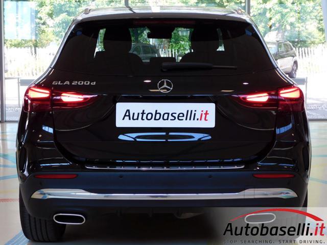 MERCEDES-BENZ GLA 180 200d 150cv Automatic AMG LINE Advanced Plus
