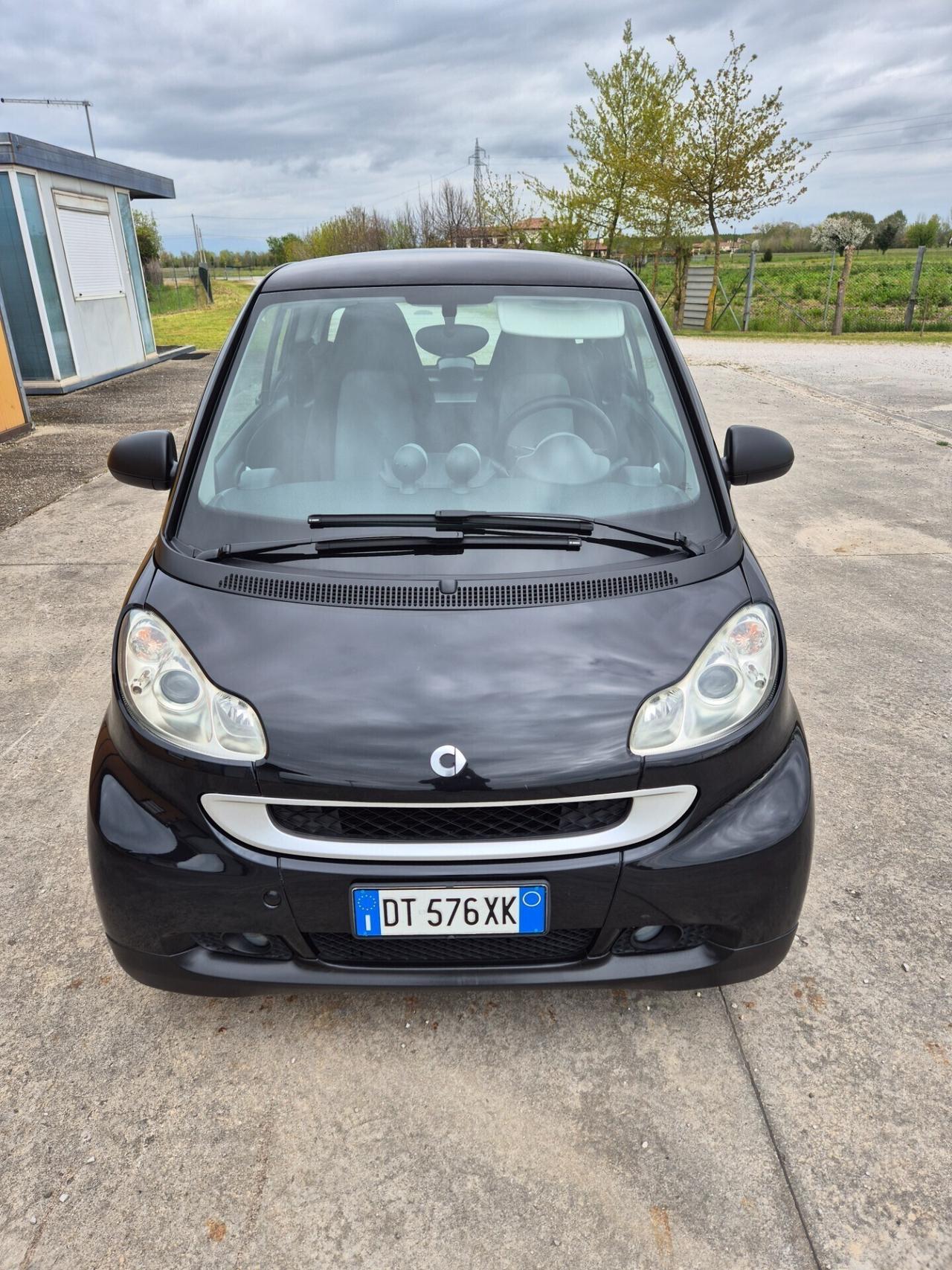 Smart ForTwo 1000 52 kW coup pure