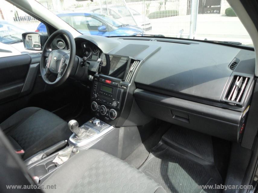 LAND ROVER Freelander 2.2 TD4 S.W. SE