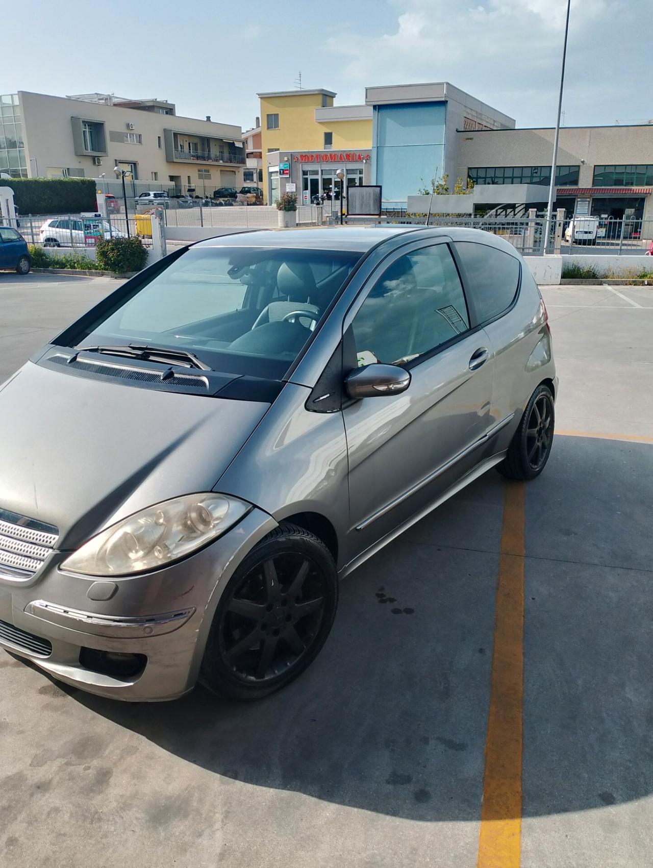 Mercedes-benz A 200 160 CDI Coupé Avantgarde