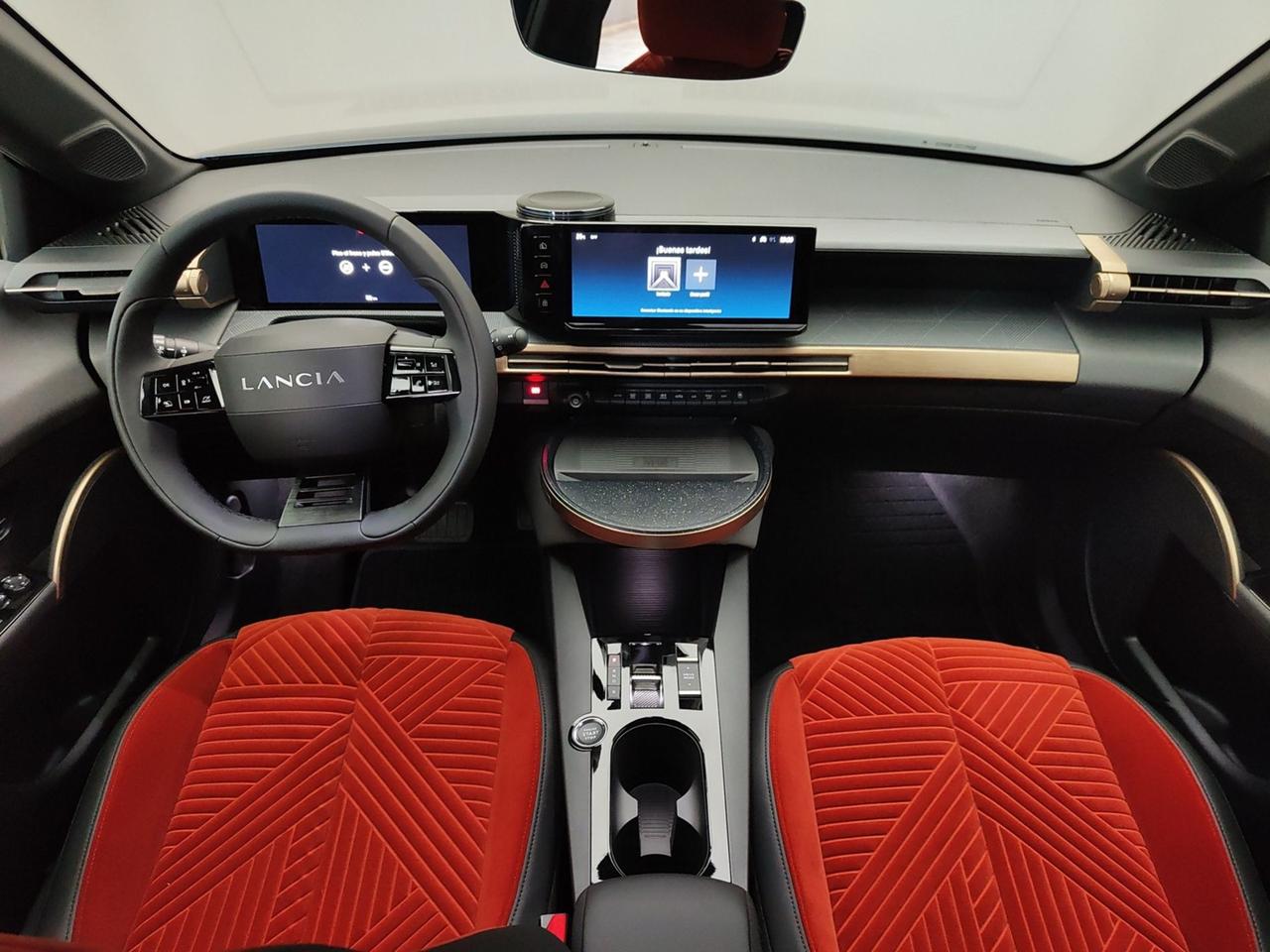 LANCIA Ypsilon IV 2024 156CV BEV 51KW LX (GUIDA AUTONOMA LIVELLO 2, INFOTAINMENT SALA PRO NAVI)