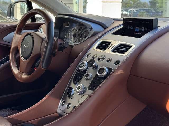 Aston Martin Vanquish Coupe 6.0 V12 touchtronic 2 Carbon Cer/Carbon Pack