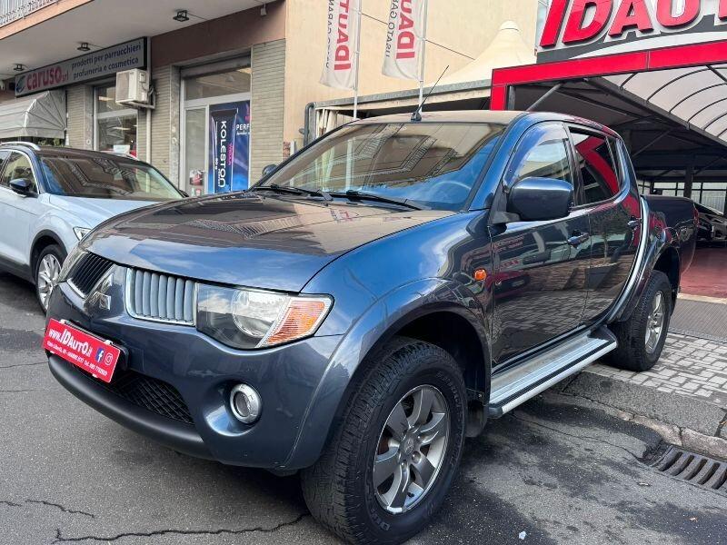 Mitsubishi L200 2.5 DI-D/136CV Double Cab Invite