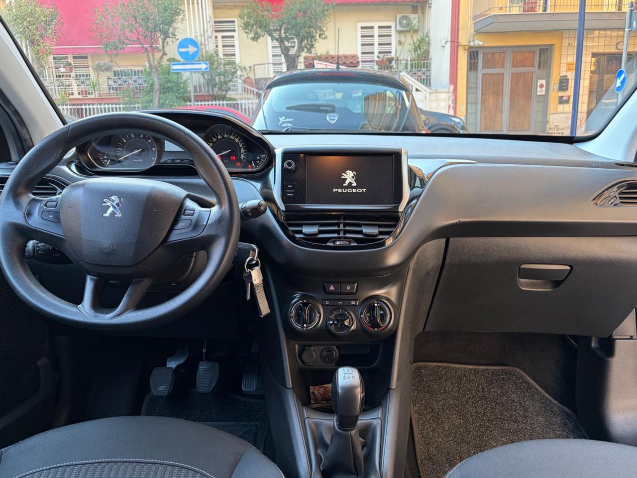 Peugeot 208 PureTech 82 3 porte Active