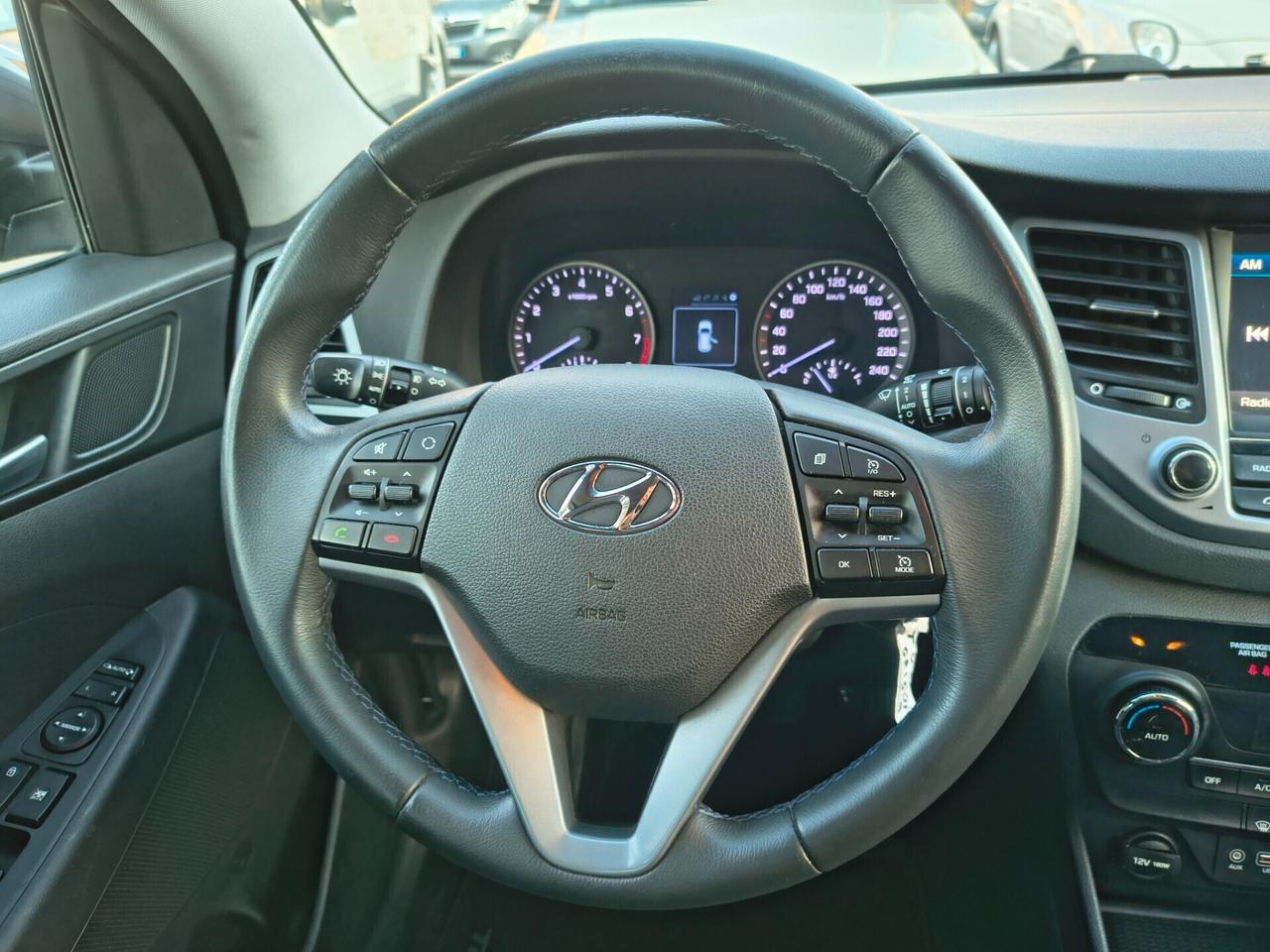 HYUNDAI TUCSON UNICOPROPRIETARIO 1.6 BENZINA 2016
