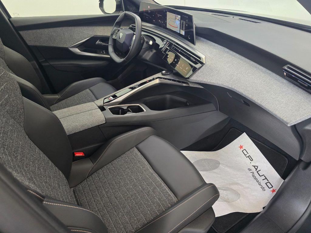 Peugeot 3008 Hybrid 145CV e-DCS6 Allure