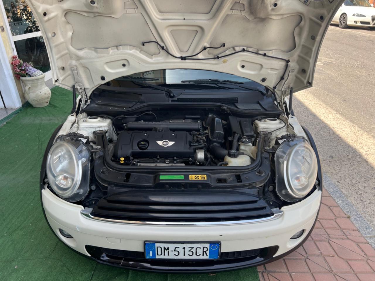 Mini Mini 1.4 16V One Chili