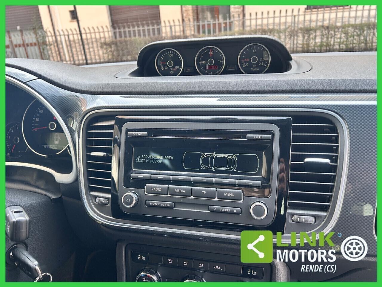 Volkswagen Maggiolino 2.0 TDI DSG Sport 07/2012