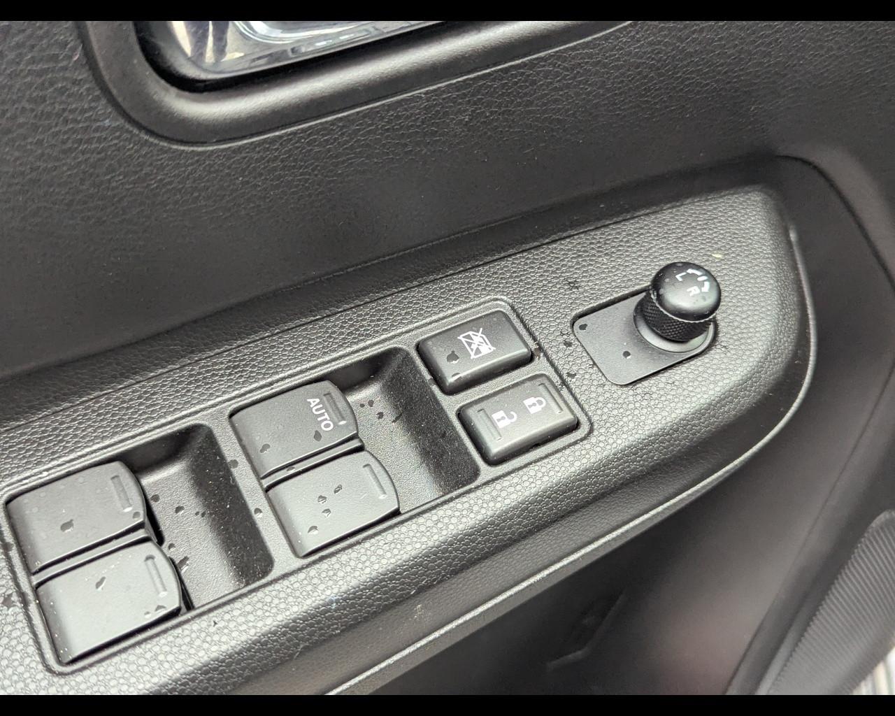 SUZUKI Ignis (2016) - Ignis 1.2 Hybrid 4WD All Grip Top