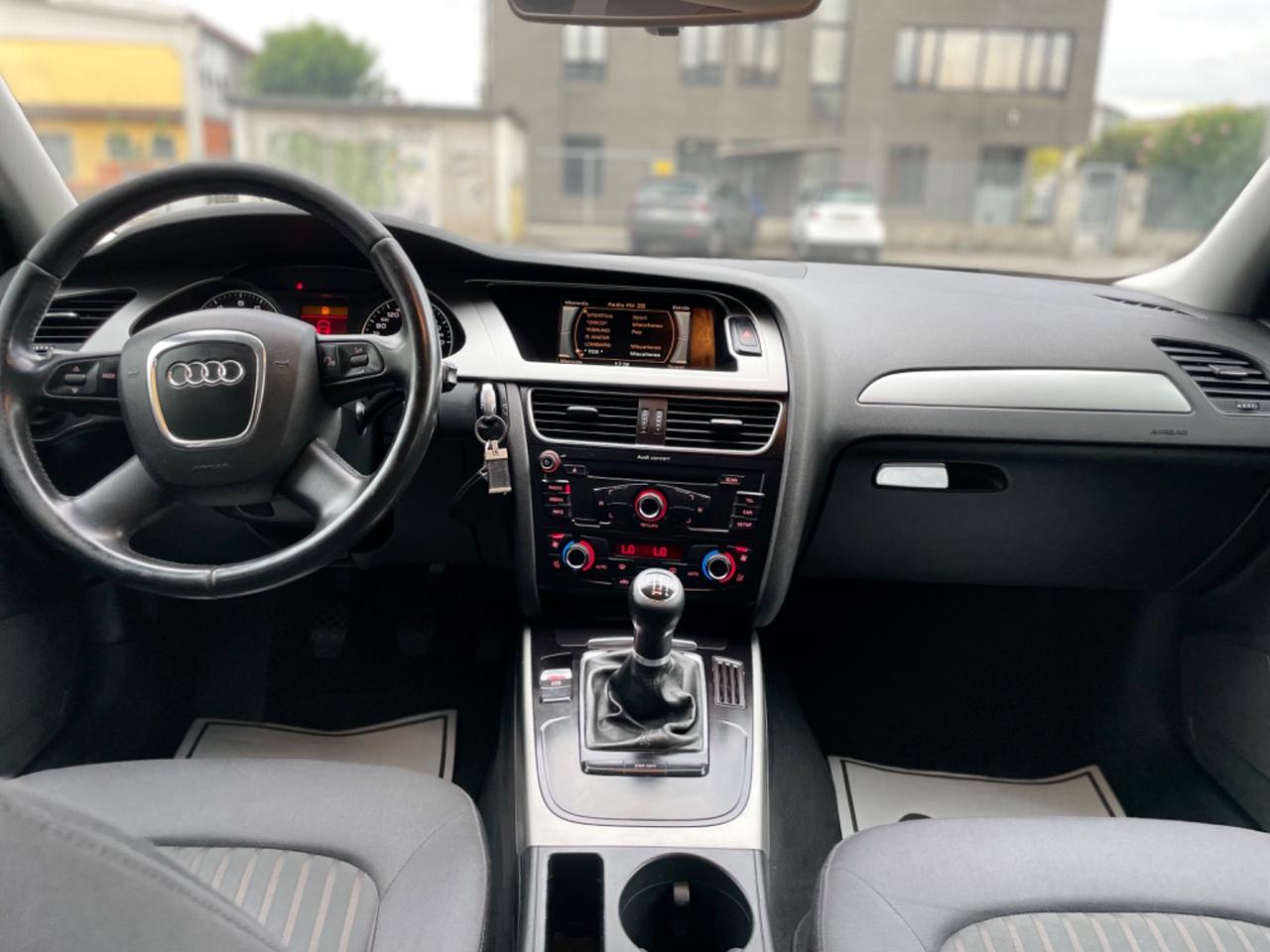 Splendida Audi A4 1.8benzina 160 CV/no blocchi no stop centri città