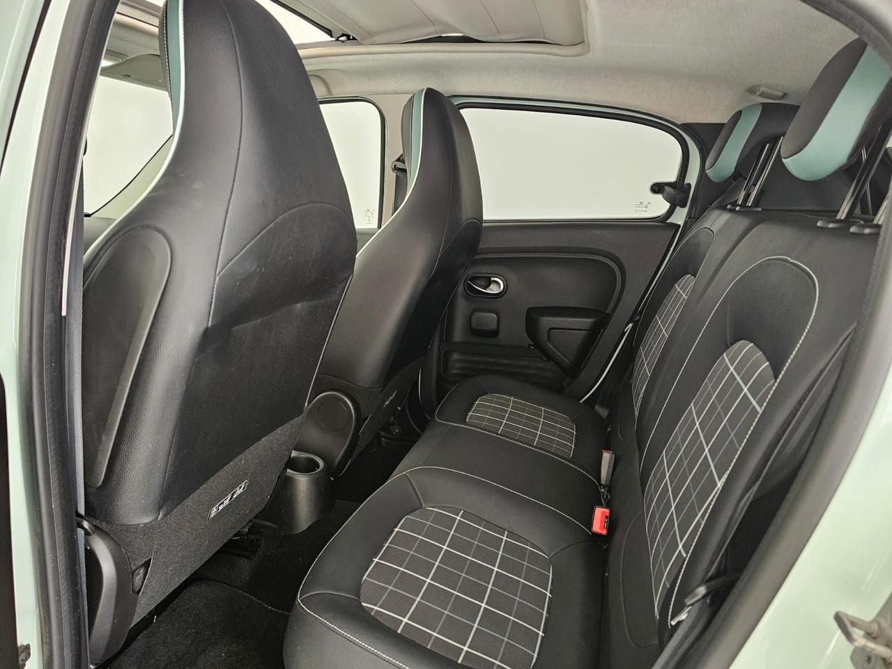 RENAULT TWINGO PARISIENNE CABRIO