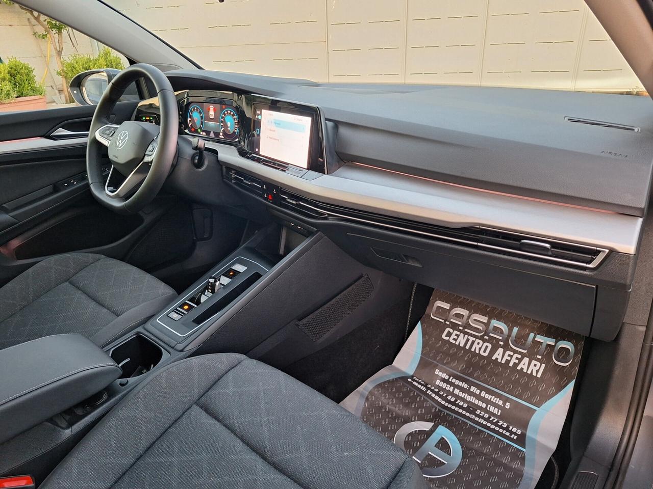 Volkswagen Golf LIFE TDI 115cv DSG NAV+RETROCAM. - 2022