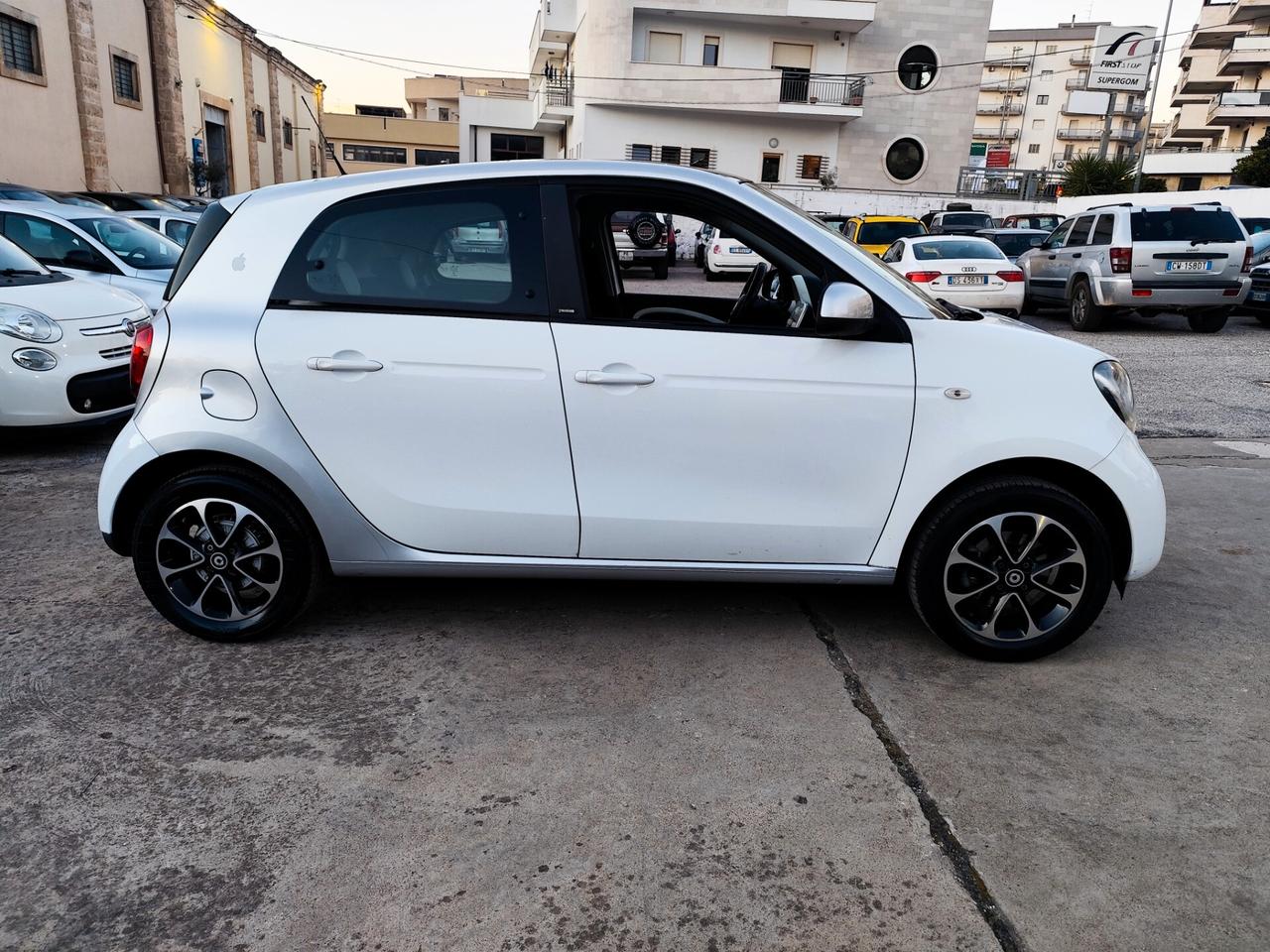 Smart ForFour 70 1.0 Passion