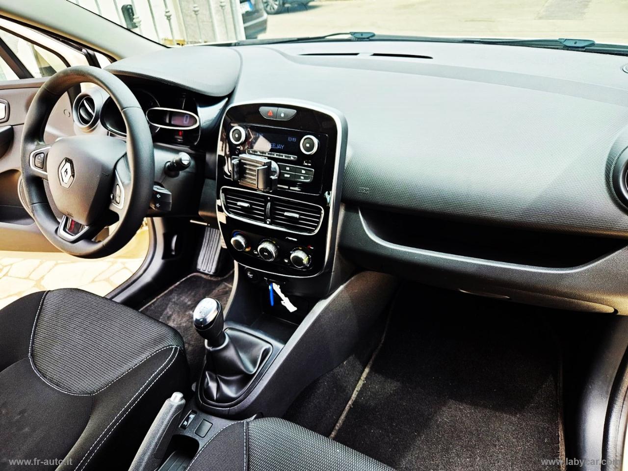 RENAULT Clio dCi 8V 75 CV S&S 5p. Duel2