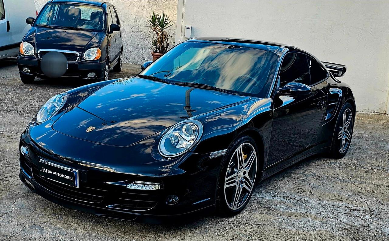 Porsche 911 CARRERA TURBO